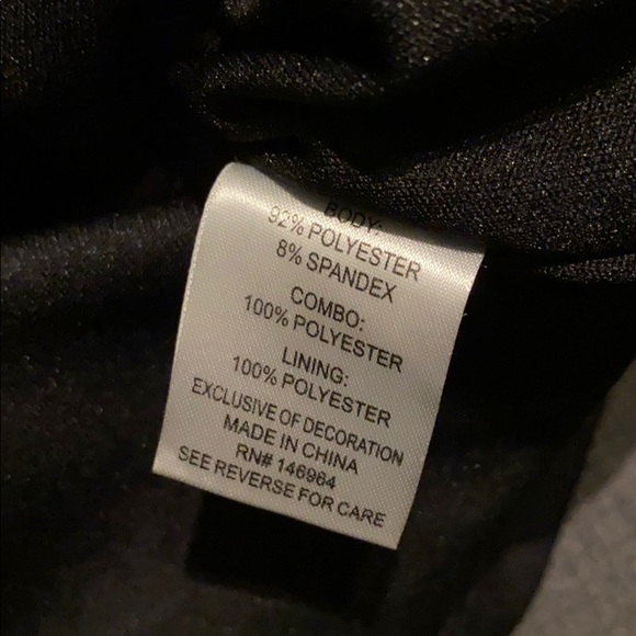 Little black dress 👗 - Picture 6 of 6